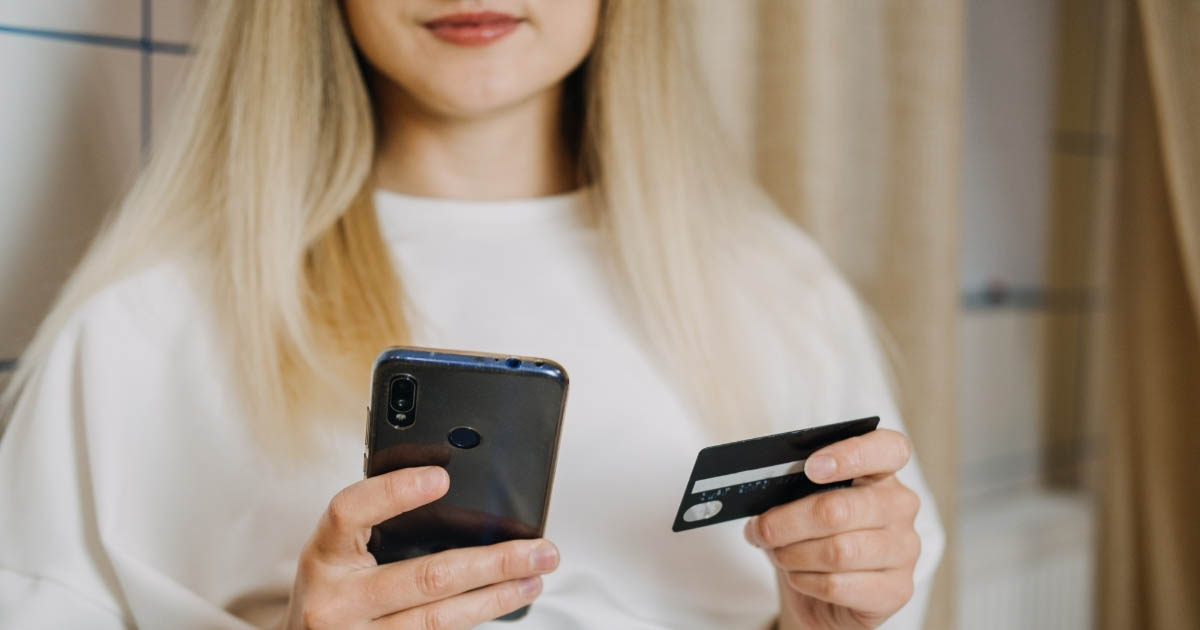 A Mulher no Divã: Um Olhar Psicanalítico Sobre a Sobrecarga, Ansiedade e o Sofrimento Feminino