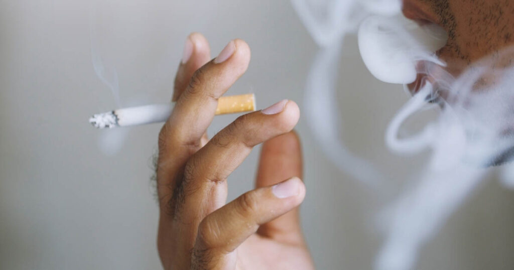 Dependências e Compulsões: Um Olhar Psicanalítico Sobre o Vazio e a Busca por Alívio.