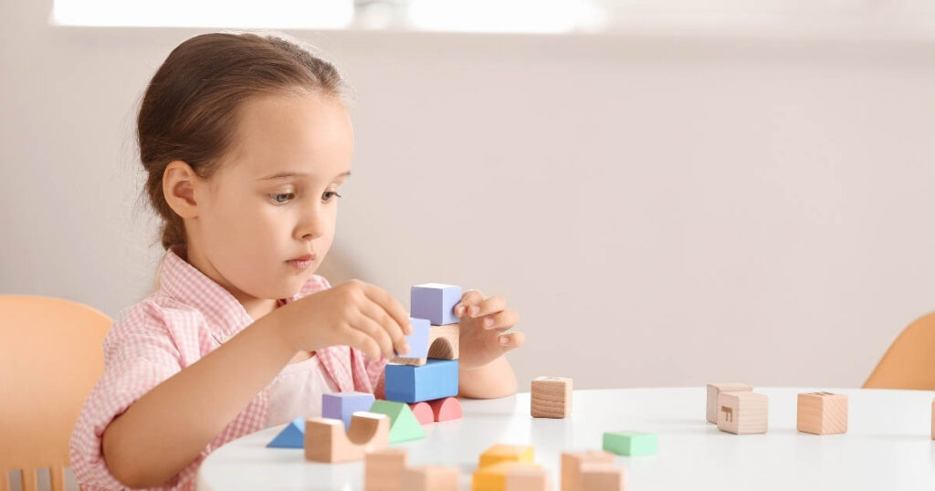 Psicanálise Infantil: Como o Brincar se Torna a Linguagem da Criança na Terapia (de 5 a 11 anos)